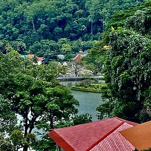 Sesatha Канди
